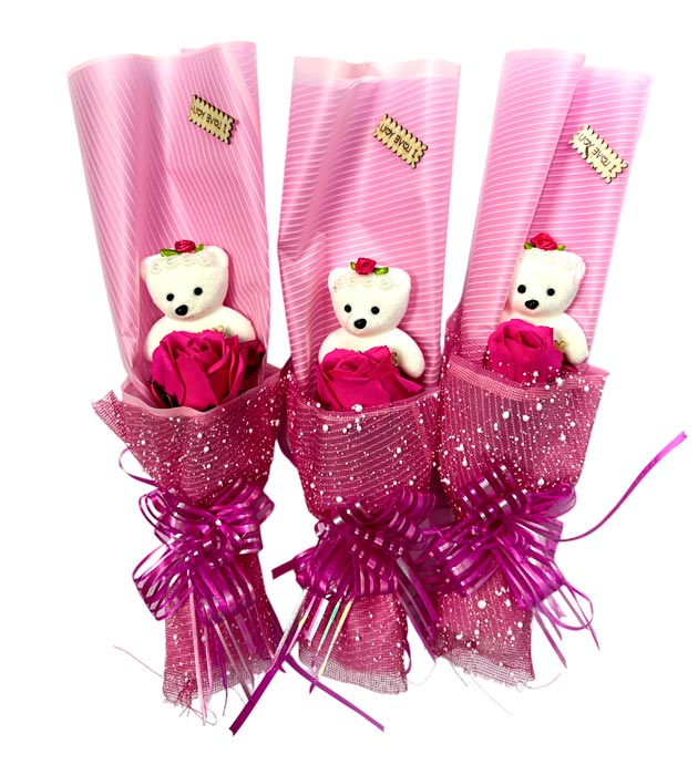 Adorno con osito, flor y moño envuelto en papel coreano (12pcs)