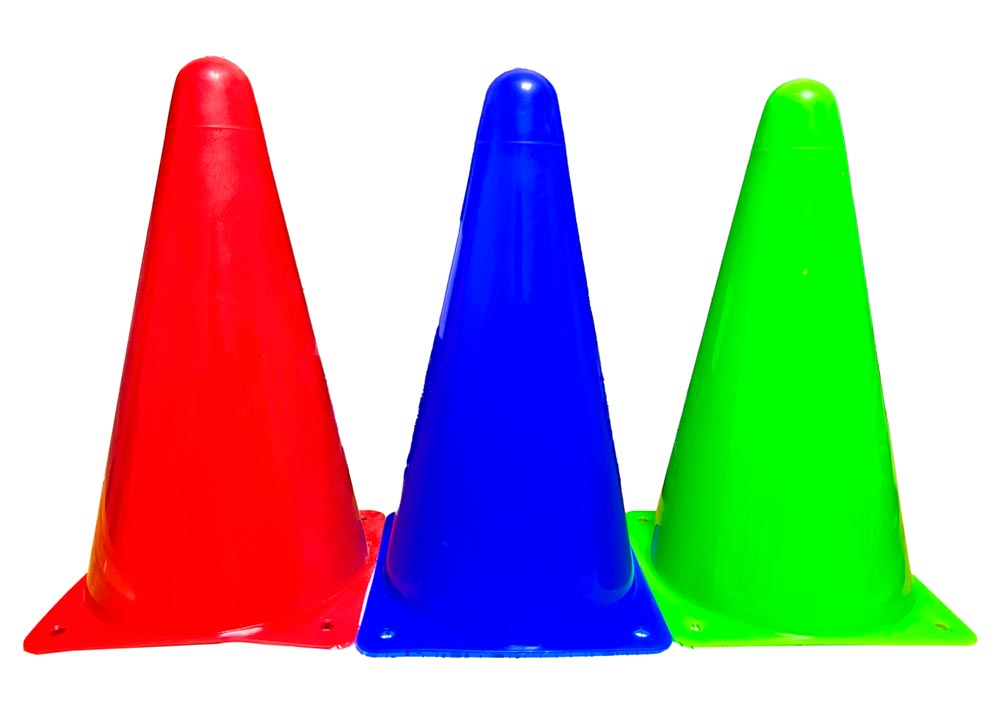 Cono deportivo de plastico, base 14cm y altura 25cm